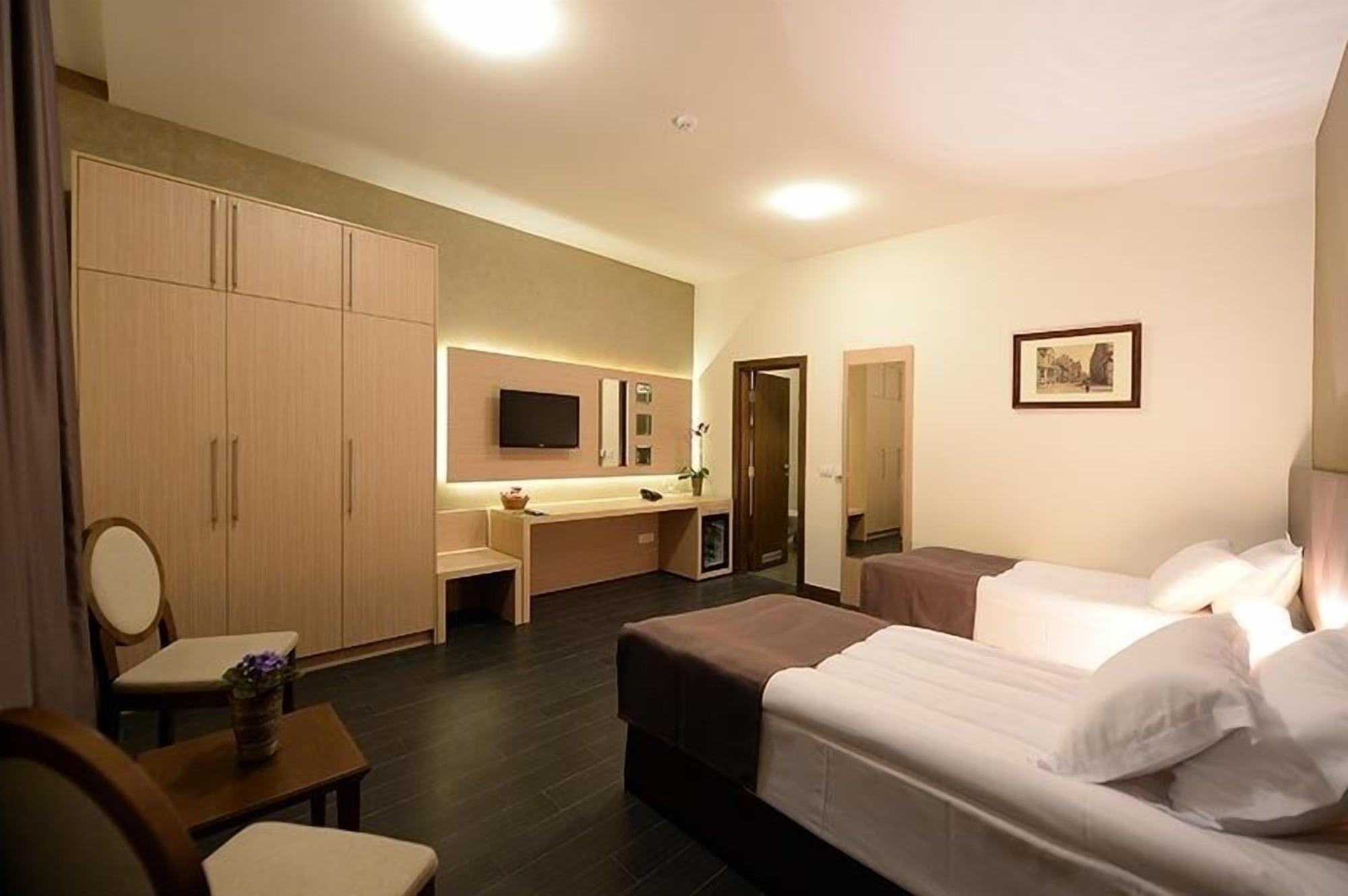 Hotel Majdan Beograd Bagian luar foto