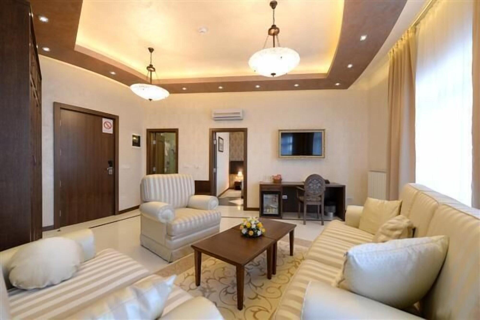 Hotel Majdan Beograd Bagian luar foto