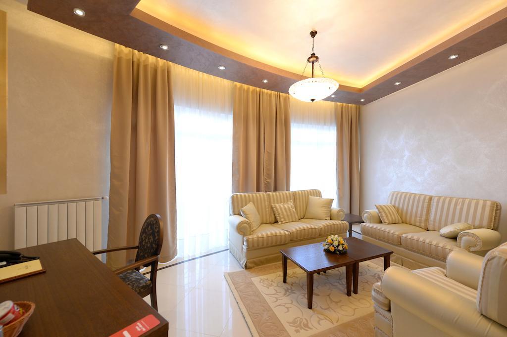 Hotel Majdan Beograd Bagian luar foto